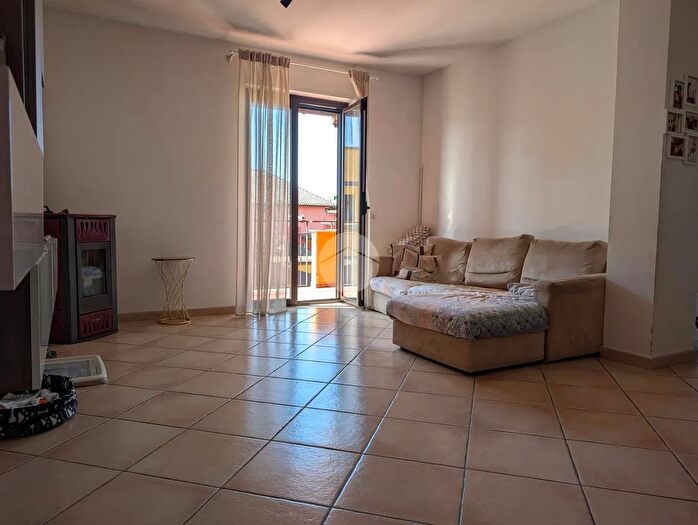 Appartamento trilocale in vendita in Via Ripuaria, Giugliano In Campania