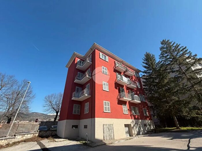 Appartamento trilocale in vendita in Viale San Giovanni Bosco, LAquila