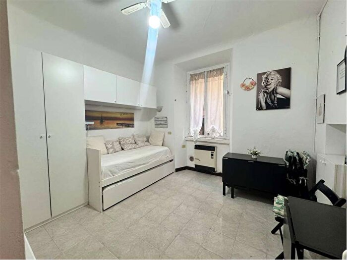 Appartamento monolocale in affitto in viale Bligny, Bocconi, Milano