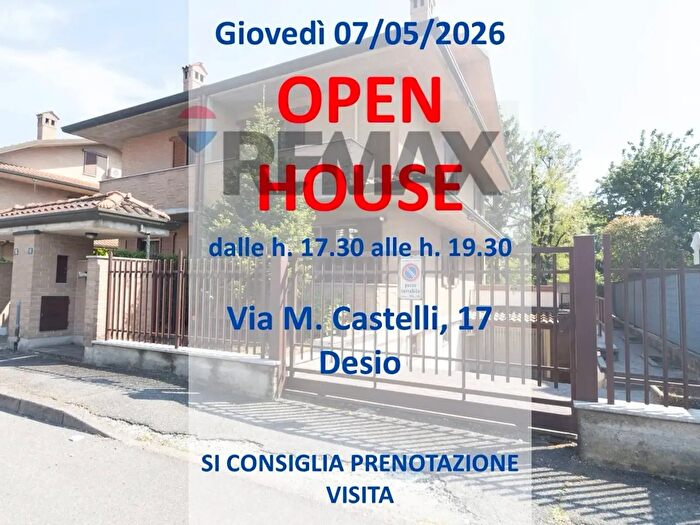 Casa quadrilocale in vendita in Via Monsignor Castelli, Desio