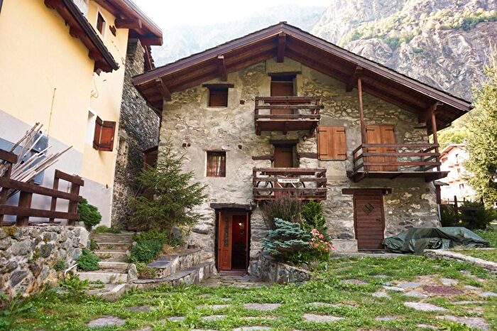 Appartamento bilocale in vendita in Buisson, Antey Saint Andre