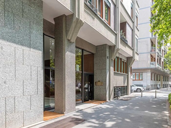 Appartamento monolocale in affitto in Via Francesco Melzi dEril, Milano