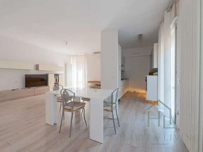 Appartamento quadrilocale in vendita in Via Tavernari, Forli'