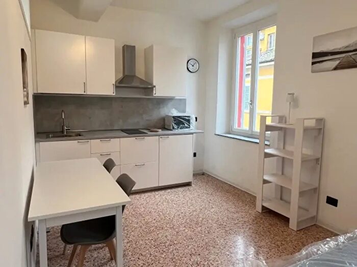 Appartamento monolocale in affitto in Via della Salute, Parma