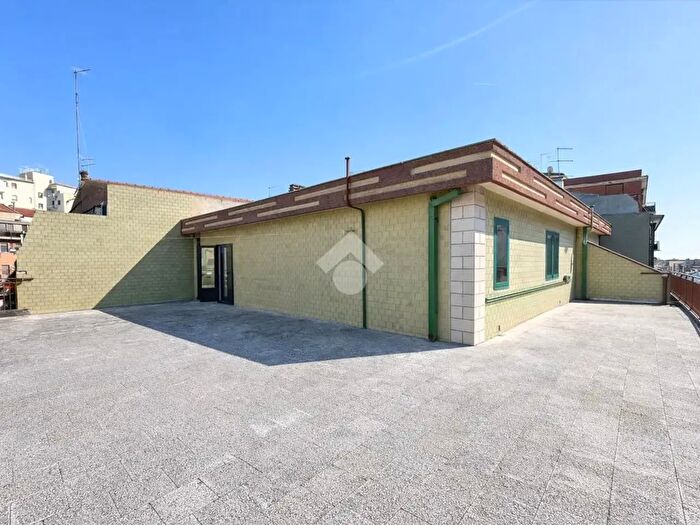 Appartamento con 5 locali in vendita in Corso Leone Mucci, San Severo