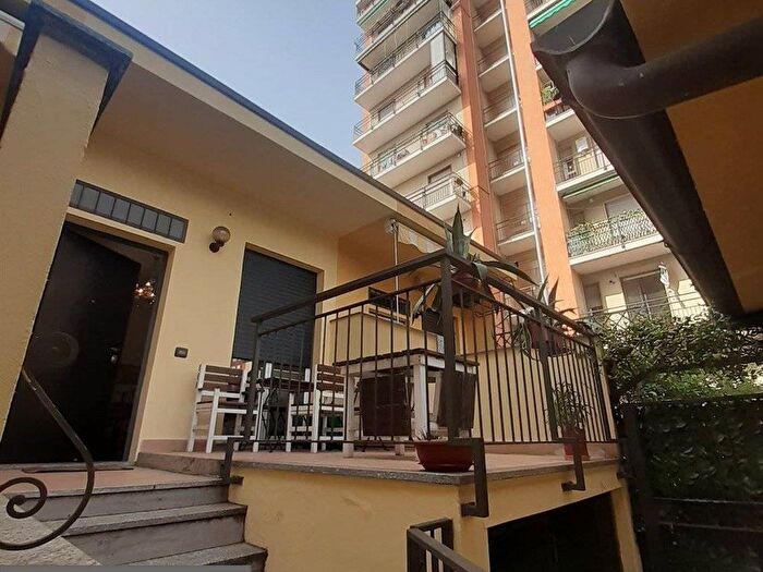 Appartamento trilocale in affitto in Via Alessandro Milesi, Città Studi, Milano