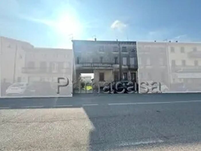 Appartamento con 6 locali in vendita in Via Via, Montecchia Di Crosara