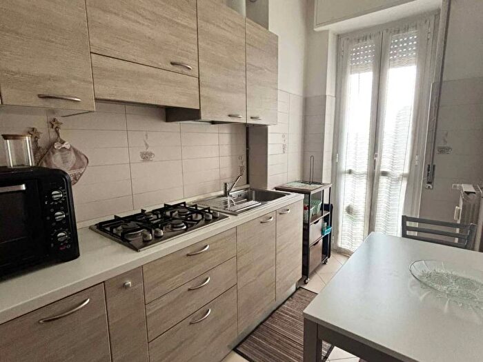 Appartamento in affitto in Via Padova, Cimiano, Milano