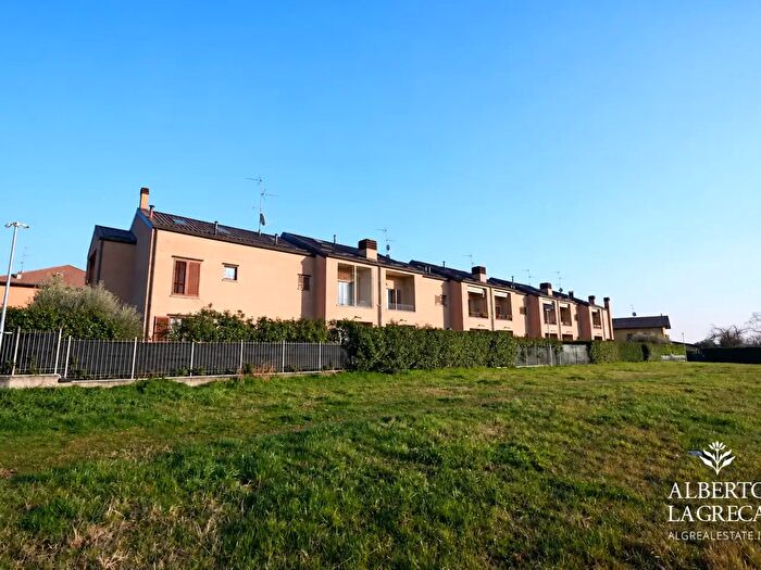 Appartamento bilocale in affitto in Via Brunate, Monza