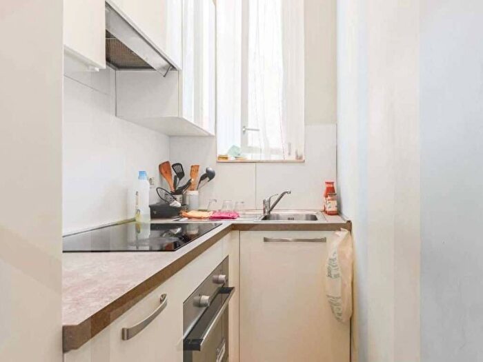 Appartamento in affitto in Via Marco Aurelio, Rovereto, Milano