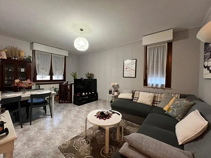 Appartamento quadrilocale in vendita in Reggio Emilia