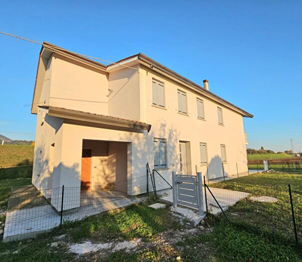 Appartamento trilocale in vendita in Via Sostegno, Este