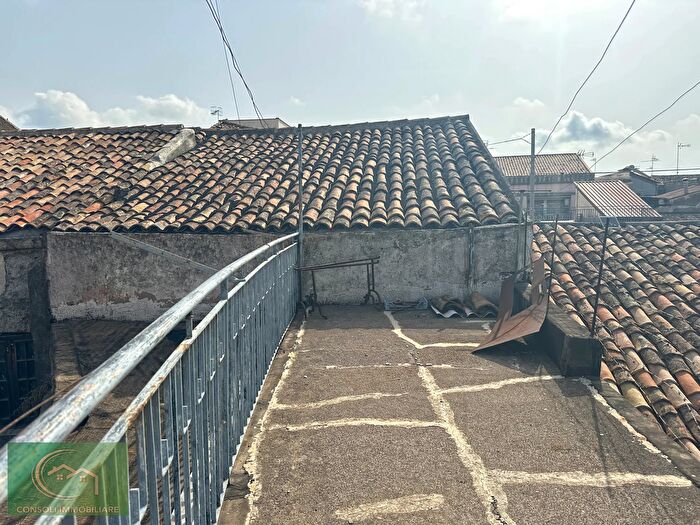 Casa quadrilocale in vendita in Via Pantano, Piedimonte Etneo