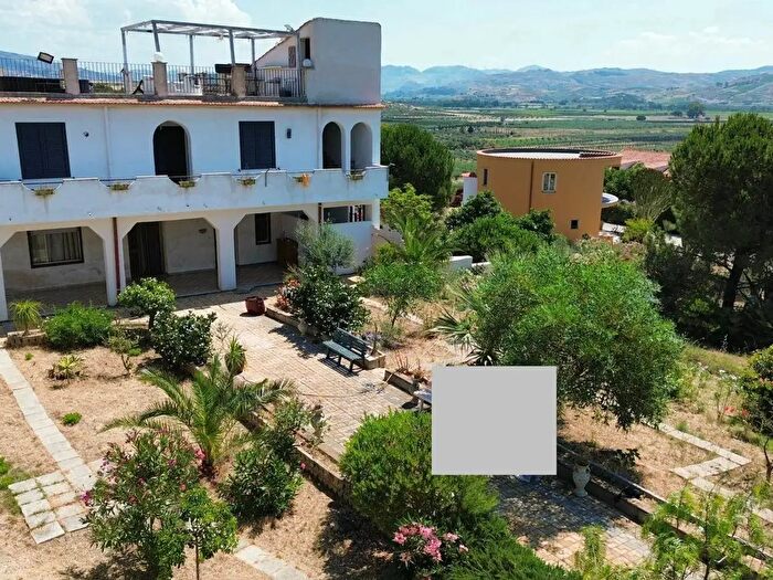 Appartamento con 5 locali in vendita in Borgo Bonsignore, Ribera