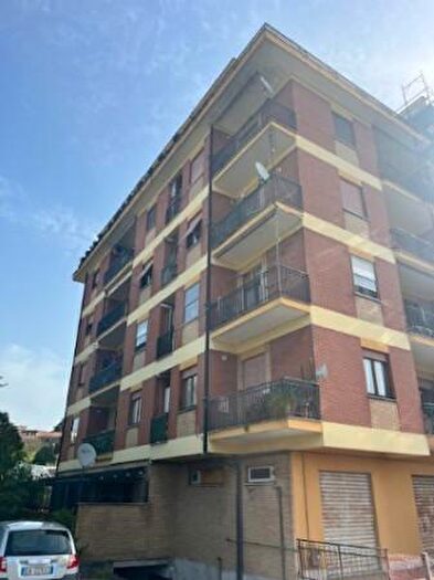 Appartamento trilocale in vendita in Via Giovanni Falcone, Ceccano