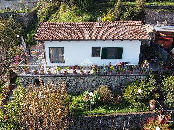 Casa trilocale in vendita in Strada degli Olandesi, Camporosso