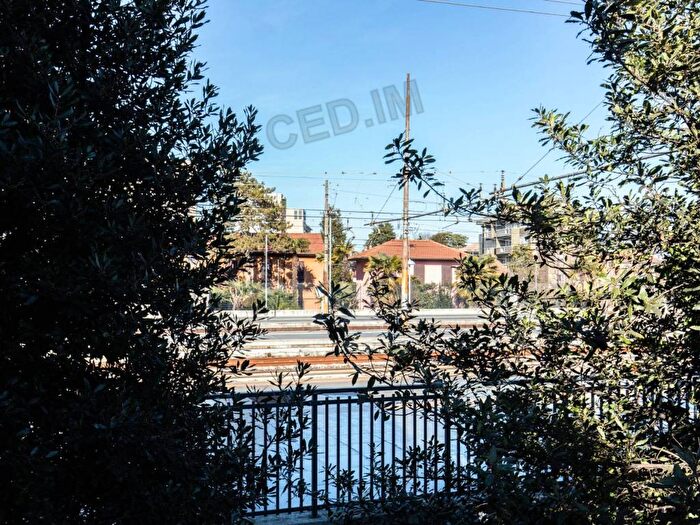Appartamento bilocale in affitto in Via Magenta, Stazione, Rho