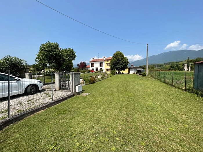 Casa con 5 locali in vendita in Via delle Fontane, Cappella Maggiore