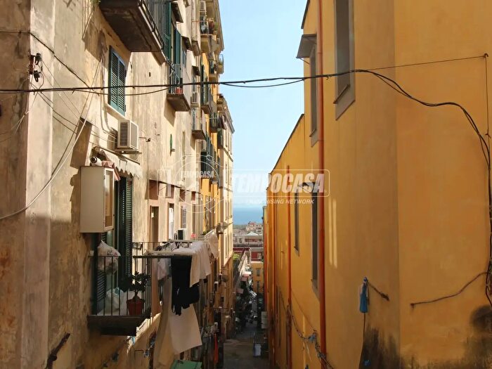 Appartamento bilocale in vendita in Via Filippo Rega, Napoli