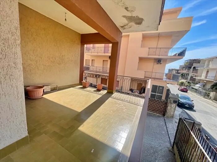 Appartamento trilocale in vendita in Via Anna Magnani, Motta San Giovanni