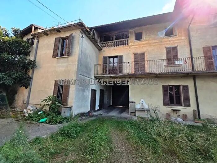 Casa trilocale in vendita in Via Celestino Colleoni, Martinengo