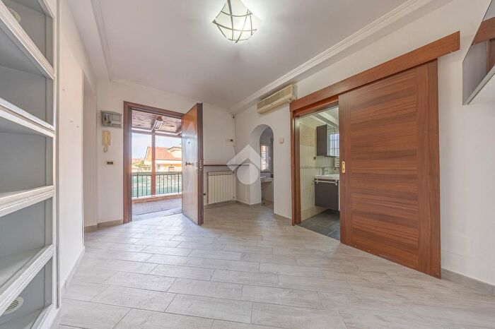 Appartamento bilocale in vendita in Via Trevi nel Lazio, Guidonia Montecelio