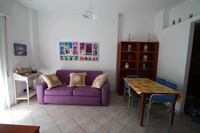 Appartamento monolocale in affitto in Borghetto Santo Spirito