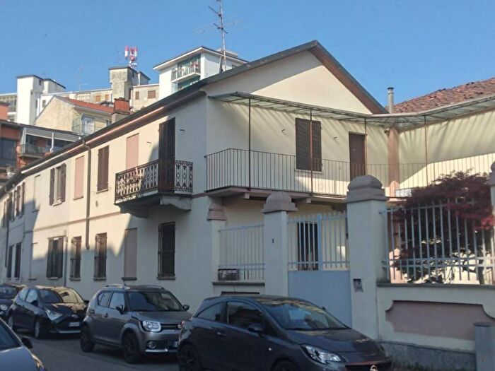 Appartamento bilocale in affitto in Via Calatafimi, Semicentro, Vercelli