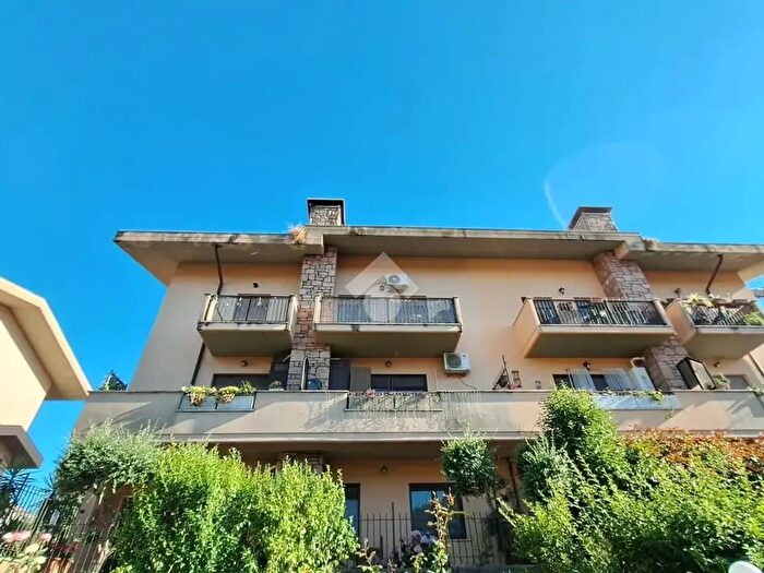 Appartamento quadrilocale in vendita in Via dei Larici, Colleferro