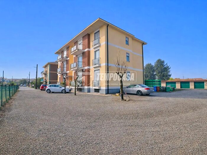 Appartamento trilocale in vendita in Cameri