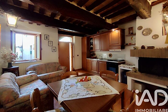 Appartamento con 5 locali in vendita in Via Corriola, Poggio San Marcello