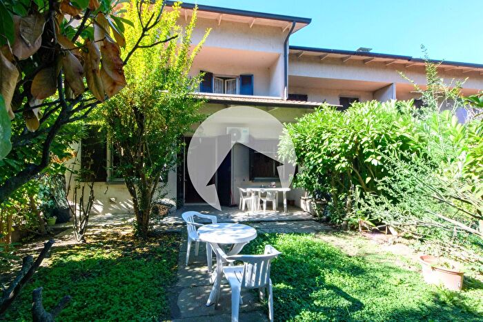 Casa con 5 locali in vendita in Via a Guardasoni, Reggio Emilia