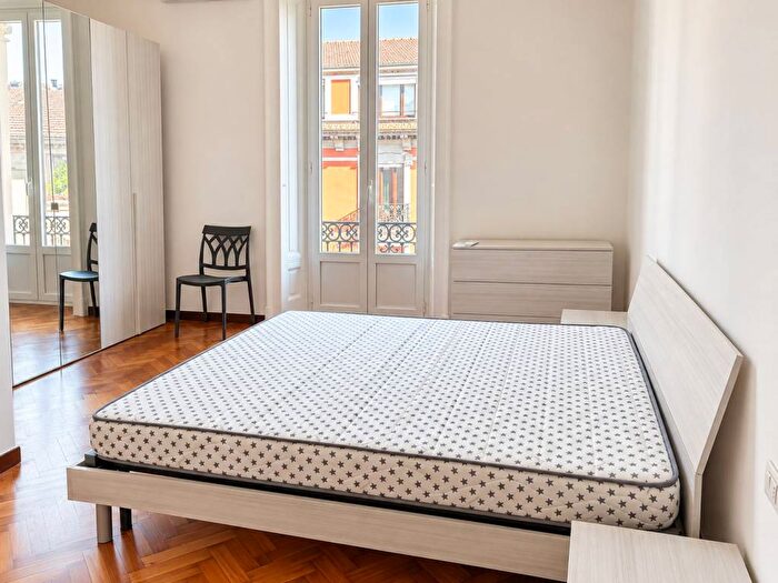 Appartamento bilocale in affitto in Via Spartaco, Montenero, Milano
