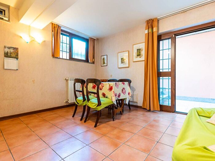 Appartamento bilocale in affitto in Via Manuel De Falla, Infernetto, Roma