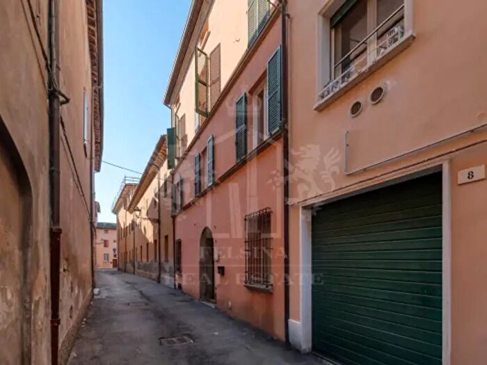 Appartamento trilocale in vendita in Via Giovanni da Imola, Imola