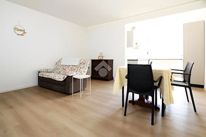 Appartamento quadrilocale in vendita in Via Radici in Piano, Sassuolo