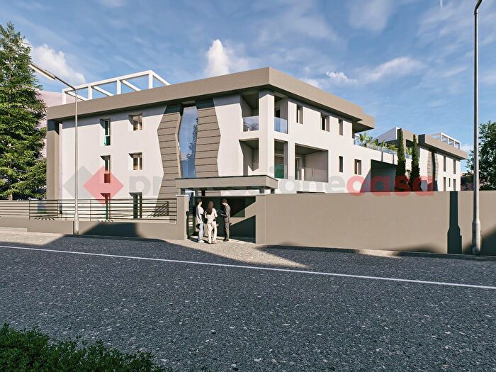 Appartamento quadrilocale in vendita in Via Cadorna, Paderno Dugnano