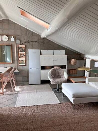 Casa trilocale in affitto in Via Paolo Lomazzo, Paolo Sarpi, Milano