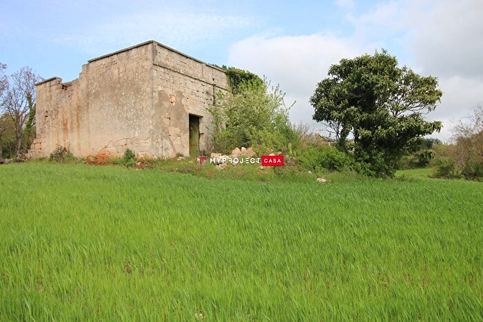 Casa con 6 locali in vendita in Strada Provinciale Ceglie, Ceglie Messapica