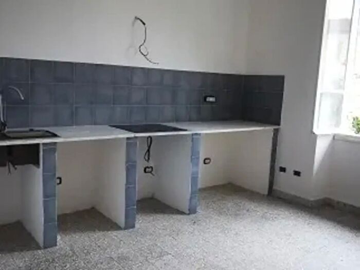 Appartamento quadrilocale in vendita in Garibaldi, Dolcedo