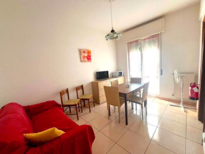 Appartamento bilocale in affitto in Via Giardini, Borghetto Santo Spirito
