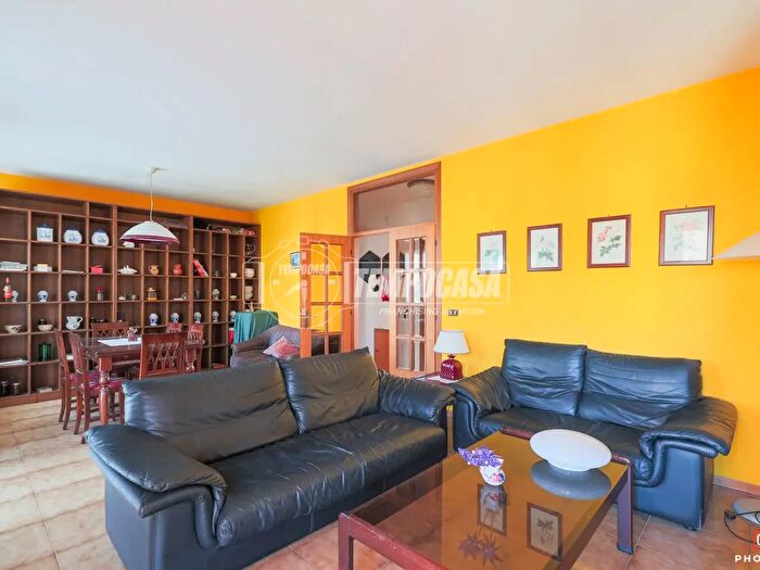 Appartamento con 5 locali in vendita in Via Santa Maria Maddalena, Morciano Di Romagna