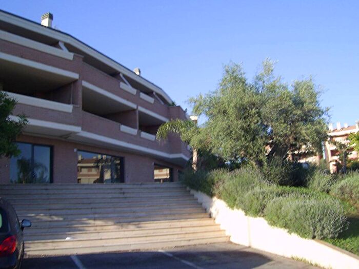 Appartamento bilocale in affitto in Via Alessandro Vivenza, Monte Migliore, Roma