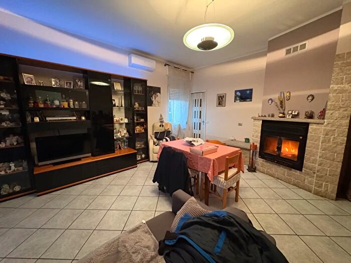 Casa quadrilocale in vendita in Sarmato