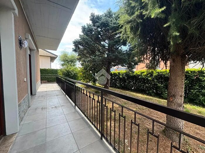 Appartamento trilocale in vendita in Via Ramera, Ponteranica