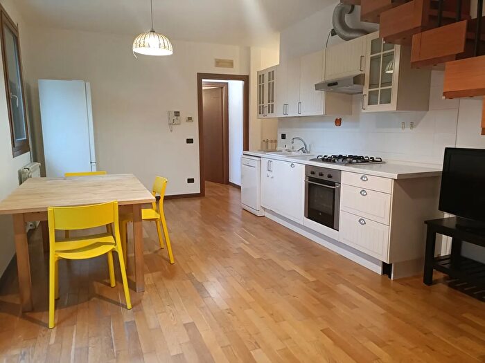 Appartamento trilocale in vendita in Via San Tommaso, Albignasego