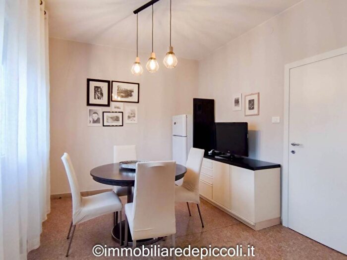 Appartamento quadrilocale in affitto in Via Andrea Bafile accesso al mare, Lido Centro Ovest, Jesolo