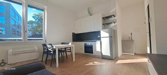 Appartamento bilocale in affitto in Via Noto, Milano