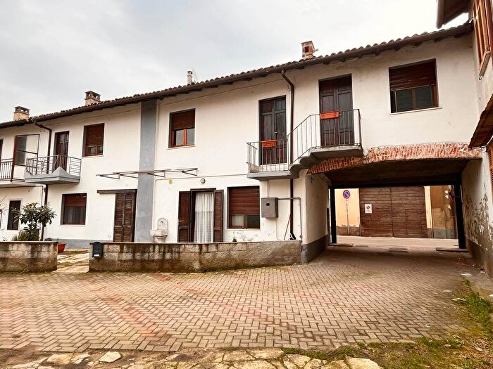 Casa quadrilocale in vendita in Gambolo