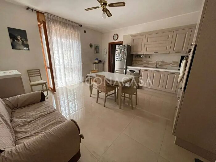 Casa quadrilocale in vendita in Via Catania, San Severo
